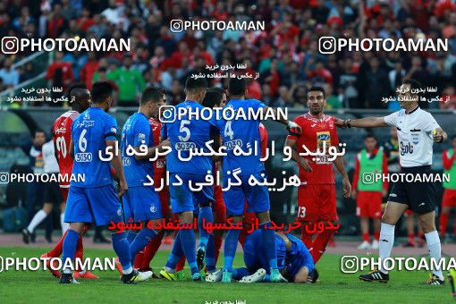 914335, Tehran, [*parameter:4*], لیگ برتر فوتبال ایران، Persian Gulf Cup، Week 10، First Leg، Persepolis 1 v 0 Esteghlal on 2017/10/26 at Azadi Stadium