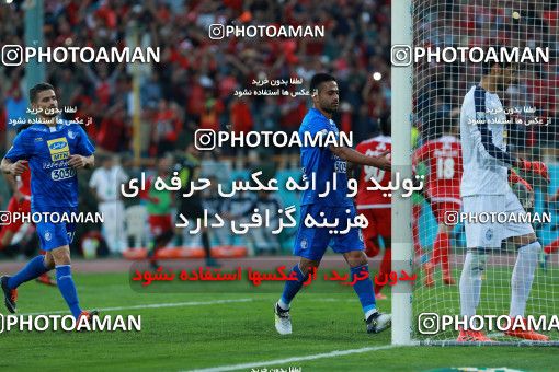 914293, Tehran, [*parameter:4*], لیگ برتر فوتبال ایران، Persian Gulf Cup، Week 10، First Leg، Persepolis 1 v 0 Esteghlal on 2017/10/26 at Azadi Stadium
