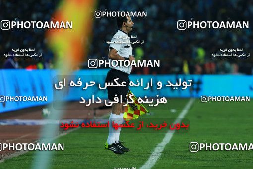 914405, Tehran, [*parameter:4*], لیگ برتر فوتبال ایران، Persian Gulf Cup، Week 10، First Leg، Persepolis 1 v 0 Esteghlal on 2017/10/26 at Azadi Stadium