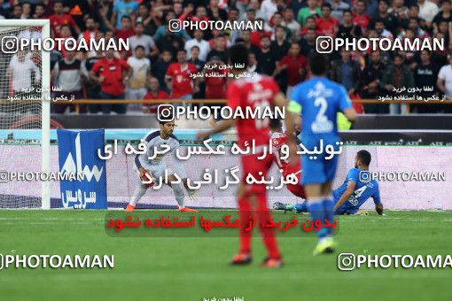911611, Tehran, [*parameter:4*], لیگ برتر فوتبال ایران، Persian Gulf Cup، Week 10، First Leg، Persepolis 1 v 0 Esteghlal on 2017/10/26 at Azadi Stadium