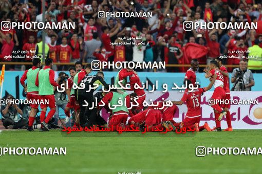 912069, Tehran, [*parameter:4*], لیگ برتر فوتبال ایران، Persian Gulf Cup، Week 10، First Leg، Persepolis 1 v 0 Esteghlal on 2017/10/26 at Azadi Stadium