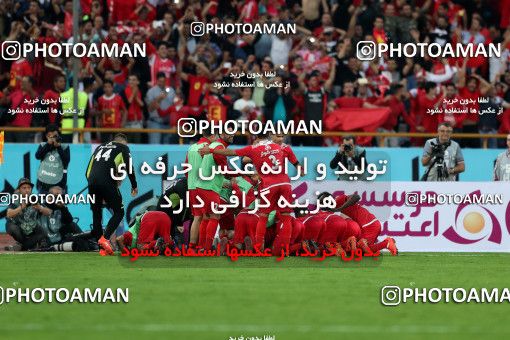 912084, Tehran, [*parameter:4*], لیگ برتر فوتبال ایران، Persian Gulf Cup، Week 10، First Leg، Persepolis 1 v 0 Esteghlal on 2017/10/26 at Azadi Stadium