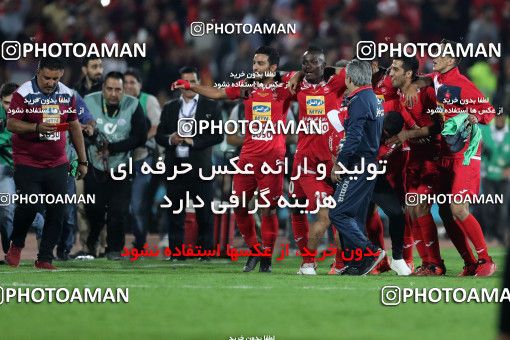 912376, Tehran, [*parameter:4*], لیگ برتر فوتبال ایران، Persian Gulf Cup، Week 10، First Leg، Persepolis 1 v 0 Esteghlal on 2017/10/26 at Azadi Stadium
