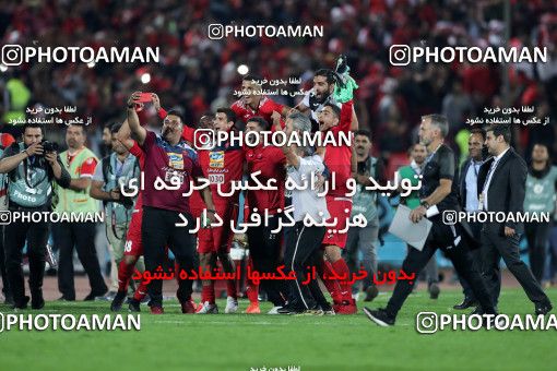 912337, Tehran, [*parameter:4*], لیگ برتر فوتبال ایران، Persian Gulf Cup، Week 10، First Leg، Persepolis 1 v 0 Esteghlal on 2017/10/26 at Azadi Stadium