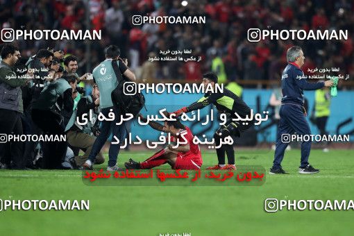 912262, Tehran, [*parameter:4*], لیگ برتر فوتبال ایران، Persian Gulf Cup، Week 10، First Leg، Persepolis 1 v 0 Esteghlal on 2017/10/26 at Azadi Stadium