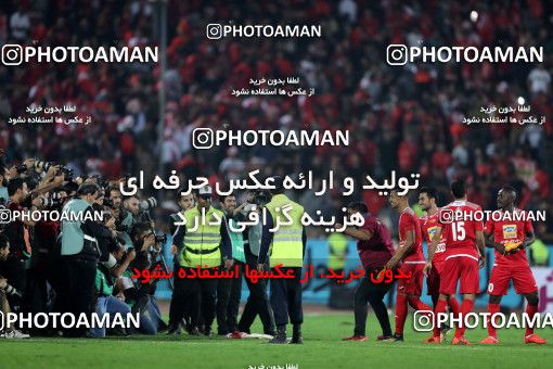 912343, Tehran, [*parameter:4*], لیگ برتر فوتبال ایران، Persian Gulf Cup، Week 10، First Leg، Persepolis 1 v 0 Esteghlal on 2017/10/26 at Azadi Stadium