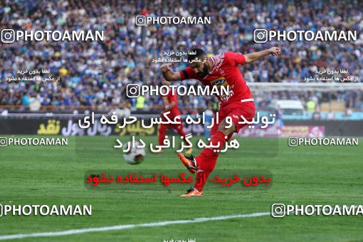 911853, Tehran, [*parameter:4*], لیگ برتر فوتبال ایران، Persian Gulf Cup، Week 10، First Leg، Persepolis 1 v 0 Esteghlal on 2017/10/26 at Azadi Stadium