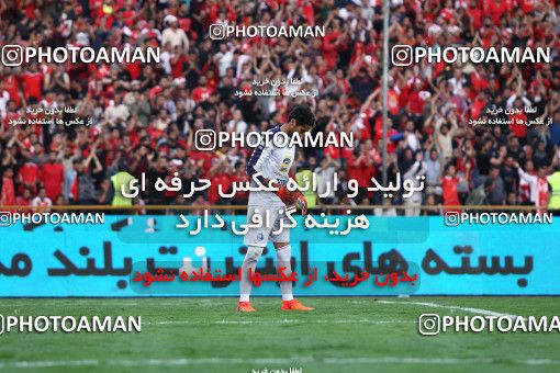 911841, Tehran, [*parameter:4*], لیگ برتر فوتبال ایران، Persian Gulf Cup، Week 10، First Leg، Persepolis 1 v 0 Esteghlal on 2017/10/26 at Azadi Stadium