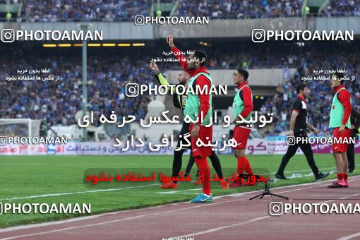 911882, Tehran, [*parameter:4*], لیگ برتر فوتبال ایران، Persian Gulf Cup، Week 10، First Leg، Persepolis 1 v 0 Esteghlal on 2017/10/26 at Azadi Stadium