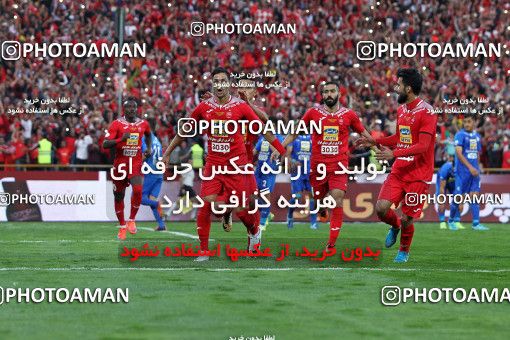 911828, Tehran, [*parameter:4*], لیگ برتر فوتبال ایران، Persian Gulf Cup، Week 10، First Leg، Persepolis 1 v 0 Esteghlal on 2017/10/26 at Azadi Stadium