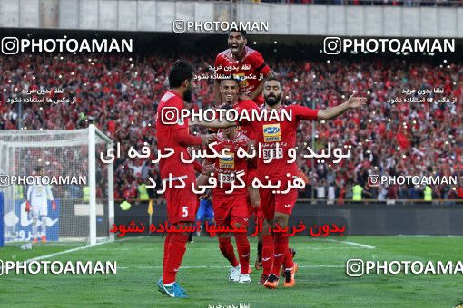 911817, Tehran, [*parameter:4*], لیگ برتر فوتبال ایران، Persian Gulf Cup، Week 10، First Leg، Persepolis 1 v 0 Esteghlal on 2017/10/26 at Azadi Stadium