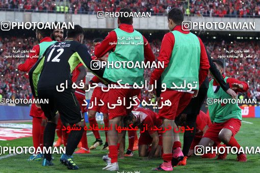 911860, Tehran, [*parameter:4*], لیگ برتر فوتبال ایران، Persian Gulf Cup، Week 10، First Leg، Persepolis 1 v 0 Esteghlal on 2017/10/26 at Azadi Stadium