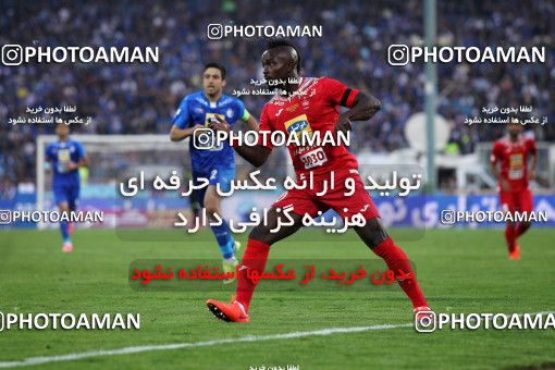 911852, Tehran, [*parameter:4*], لیگ برتر فوتبال ایران، Persian Gulf Cup، Week 10، First Leg، Persepolis 1 v 0 Esteghlal on 2017/10/26 at Azadi Stadium
