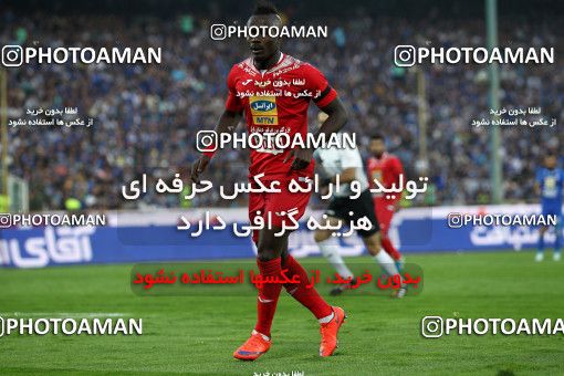 911840, Tehran, [*parameter:4*], لیگ برتر فوتبال ایران، Persian Gulf Cup، Week 10، First Leg، Persepolis 1 v 0 Esteghlal on 2017/10/26 at Azadi Stadium