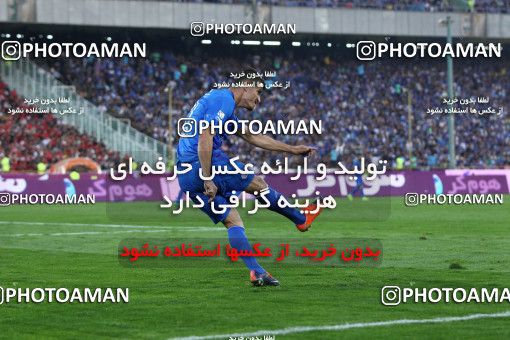 911850, Tehran, [*parameter:4*], لیگ برتر فوتبال ایران، Persian Gulf Cup، Week 10، First Leg، Persepolis 1 v 0 Esteghlal on 2017/10/26 at Azadi Stadium