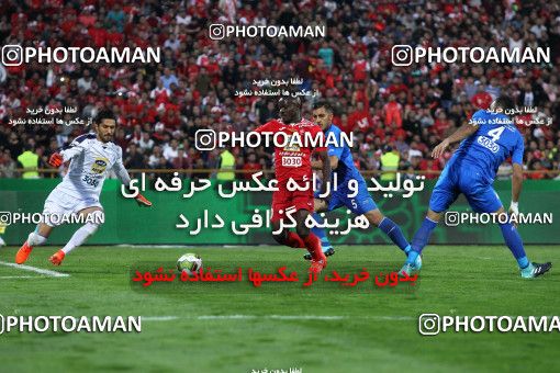 912138, Tehran, [*parameter:4*], لیگ برتر فوتبال ایران، Persian Gulf Cup، Week 10، First Leg، Persepolis 1 v 0 Esteghlal on 2017/10/26 at Azadi Stadium