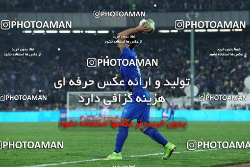 912782, Tehran, [*parameter:4*], لیگ برتر فوتبال ایران، Persian Gulf Cup، Week 10، First Leg، Persepolis 1 v 0 Esteghlal on 2017/10/26 at Azadi Stadium