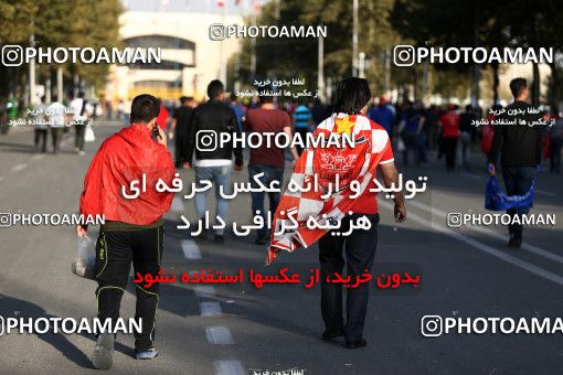 912832, Tehran, [*parameter:4*], لیگ برتر فوتبال ایران، Persian Gulf Cup، Week 10، First Leg، Persepolis 1 v 0 Esteghlal on 2017/10/26 at Azadi Stadium