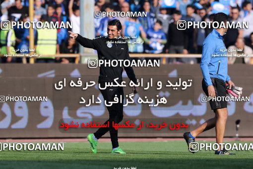 916136, Tehran, [*parameter:4*], لیگ برتر فوتبال ایران، Persian Gulf Cup، Week 10، First Leg، Persepolis 1 v 0 Esteghlal on 2017/10/26 at Azadi Stadium
