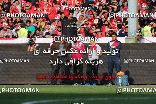 916116, Tehran, [*parameter:4*], لیگ برتر فوتبال ایران، Persian Gulf Cup، Week 10، First Leg، Persepolis 1 v 0 Esteghlal on 2017/10/26 at Azadi Stadium