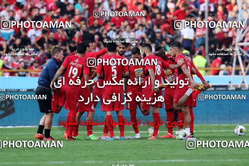 915946, Tehran, [*parameter:4*], لیگ برتر فوتبال ایران، Persian Gulf Cup، Week 10، First Leg، Persepolis 1 v 0 Esteghlal on 2017/10/26 at Azadi Stadium
