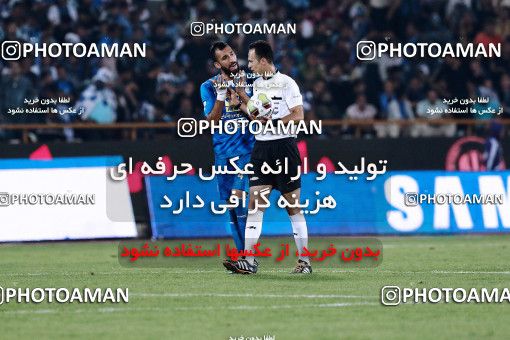 915852, Tehran, [*parameter:4*], لیگ برتر فوتبال ایران، Persian Gulf Cup، Week 10، First Leg، Persepolis 1 v 0 Esteghlal on 2017/10/26 at Azadi Stadium