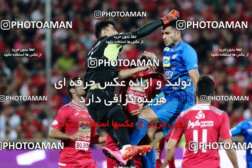 915929, Tehran, [*parameter:4*], لیگ برتر فوتبال ایران، Persian Gulf Cup، Week 10، First Leg، Persepolis 1 v 0 Esteghlal on 2017/10/26 at Azadi Stadium