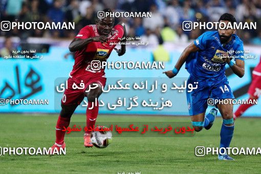 916218, Tehran, [*parameter:4*], لیگ برتر فوتبال ایران، Persian Gulf Cup، Week 10، First Leg، Persepolis 1 v 0 Esteghlal on 2017/10/26 at Azadi Stadium