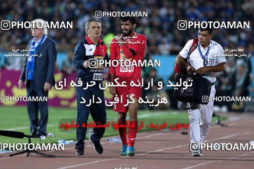 915950, Tehran, [*parameter:4*], لیگ برتر فوتبال ایران، Persian Gulf Cup، Week 10، First Leg، Persepolis 1 v 0 Esteghlal on 2017/10/26 at Azadi Stadium