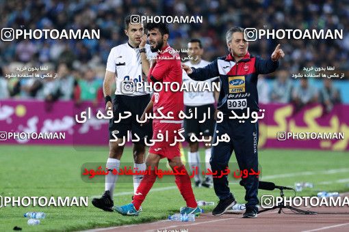 916044, Tehran, [*parameter:4*], لیگ برتر فوتبال ایران، Persian Gulf Cup، Week 10، First Leg، Persepolis 1 v 0 Esteghlal on 2017/10/26 at Azadi Stadium
