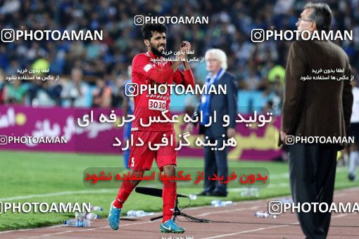 916193, Tehran, [*parameter:4*], لیگ برتر فوتبال ایران، Persian Gulf Cup، Week 10، First Leg، Persepolis 1 v 0 Esteghlal on 2017/10/26 at Azadi Stadium