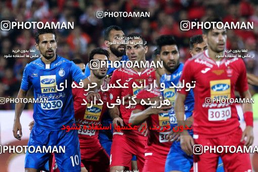 916013, Tehran, [*parameter:4*], لیگ برتر فوتبال ایران، Persian Gulf Cup، Week 10، First Leg، Persepolis 1 v 0 Esteghlal on 2017/10/26 at Azadi Stadium