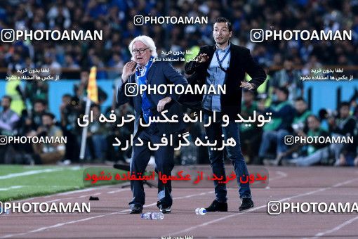 915931, Tehran, [*parameter:4*], لیگ برتر فوتبال ایران، Persian Gulf Cup، Week 10، First Leg، Persepolis 1 v 0 Esteghlal on 2017/10/26 at Azadi Stadium