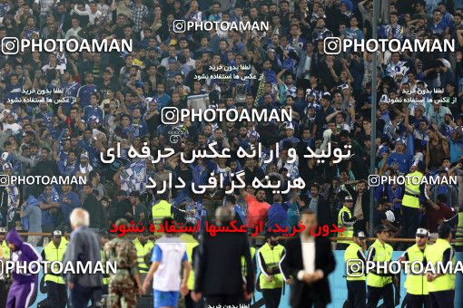 916109, Tehran, [*parameter:4*], لیگ برتر فوتبال ایران، Persian Gulf Cup، Week 10، First Leg، Persepolis 1 v 0 Esteghlal on 2017/10/26 at Azadi Stadium