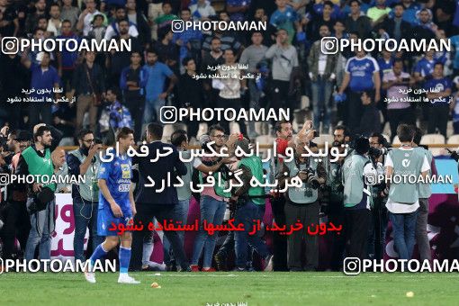 915967, Tehran, [*parameter:4*], لیگ برتر فوتبال ایران، Persian Gulf Cup، Week 10، First Leg، Persepolis 1 v 0 Esteghlal on 2017/10/26 at Azadi Stadium
