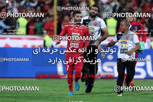 916033, Tehran, [*parameter:4*], لیگ برتر فوتبال ایران، Persian Gulf Cup، Week 10، First Leg، Persepolis 1 v 0 Esteghlal on 2017/10/26 at Azadi Stadium