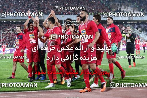 916053, Tehran, [*parameter:4*], لیگ برتر فوتبال ایران، Persian Gulf Cup، Week 10، First Leg، Persepolis 1 v 0 Esteghlal on 2017/10/26 at Azadi Stadium