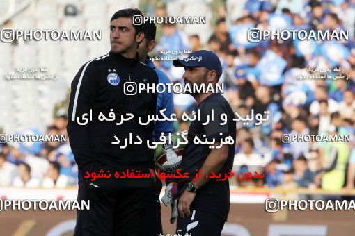 912464, Tehran, [*parameter:4*], لیگ برتر فوتبال ایران، Persian Gulf Cup، Week 10، First Leg، Persepolis 1 v 0 Esteghlal on 2017/10/26 at Azadi Stadium