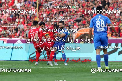 912425, Tehran, [*parameter:4*], لیگ برتر فوتبال ایران، Persian Gulf Cup، Week 10، First Leg، Persepolis 1 v 0 Esteghlal on 2017/10/26 at Azadi Stadium