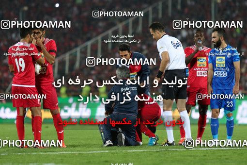 912496, Tehran, [*parameter:4*], لیگ برتر فوتبال ایران، Persian Gulf Cup، Week 10، First Leg، Persepolis 1 v 0 Esteghlal on 2017/10/26 at Azadi Stadium