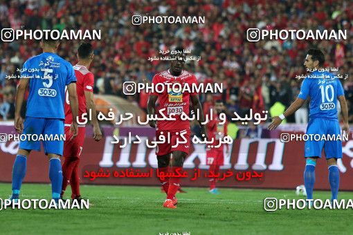 913038, Tehran, [*parameter:4*], لیگ برتر فوتبال ایران، Persian Gulf Cup، Week 10، First Leg، Persepolis 1 v 0 Esteghlal on 2017/10/26 at Azadi Stadium