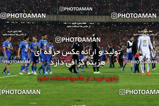913022, Tehran, [*parameter:4*], لیگ برتر فوتبال ایران، Persian Gulf Cup، Week 10، First Leg، Persepolis 1 v 0 Esteghlal on 2017/10/26 at Azadi Stadium