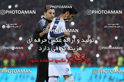 913049, Tehran, [*parameter:4*], لیگ برتر فوتبال ایران، Persian Gulf Cup، Week 10، First Leg، Persepolis 1 v 0 Esteghlal on 2017/10/26 at Azadi Stadium