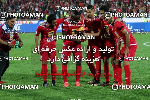 913027, Tehran, [*parameter:4*], لیگ برتر فوتبال ایران، Persian Gulf Cup، Week 10، First Leg، Persepolis 1 v 0 Esteghlal on 2017/10/26 at Azadi Stadium