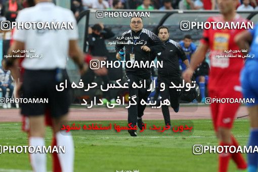 912973, Tehran, [*parameter:4*], لیگ برتر فوتبال ایران، Persian Gulf Cup، Week 10، First Leg، Persepolis 1 v 0 Esteghlal on 2017/10/26 at Azadi Stadium