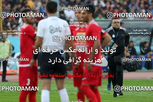 912864, Tehran, [*parameter:4*], لیگ برتر فوتبال ایران، Persian Gulf Cup، Week 10، First Leg، Persepolis 1 v 0 Esteghlal on 2017/10/26 at Azadi Stadium
