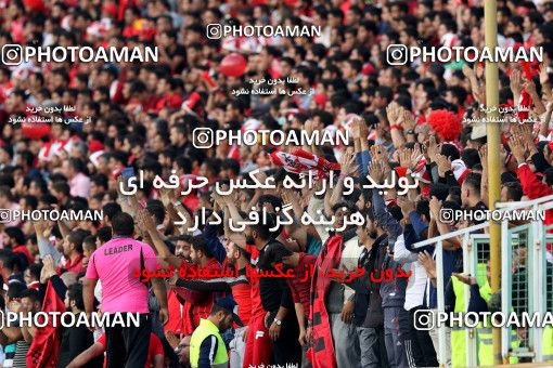 912945, Tehran, [*parameter:4*], لیگ برتر فوتبال ایران، Persian Gulf Cup، Week 10، First Leg، Persepolis 1 v 0 Esteghlal on 2017/10/26 at Azadi Stadium