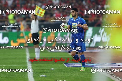 913085, Tehran, [*parameter:4*], لیگ برتر فوتبال ایران، Persian Gulf Cup، Week 10، First Leg، Persepolis 1 v 0 Esteghlal on 2017/10/26 at Azadi Stadium
