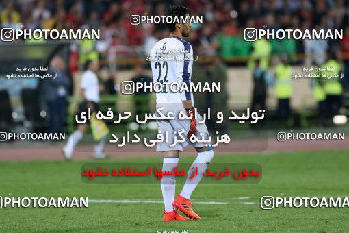 913280, Tehran, [*parameter:4*], لیگ برتر فوتبال ایران، Persian Gulf Cup، Week 10، First Leg، Persepolis 1 v 0 Esteghlal on 2017/10/26 at Azadi Stadium