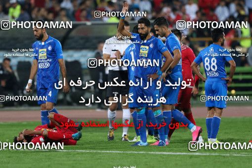 913237, Tehran, [*parameter:4*], لیگ برتر فوتبال ایران، Persian Gulf Cup، Week 10، First Leg، Persepolis 1 v 0 Esteghlal on 2017/10/26 at Azadi Stadium
